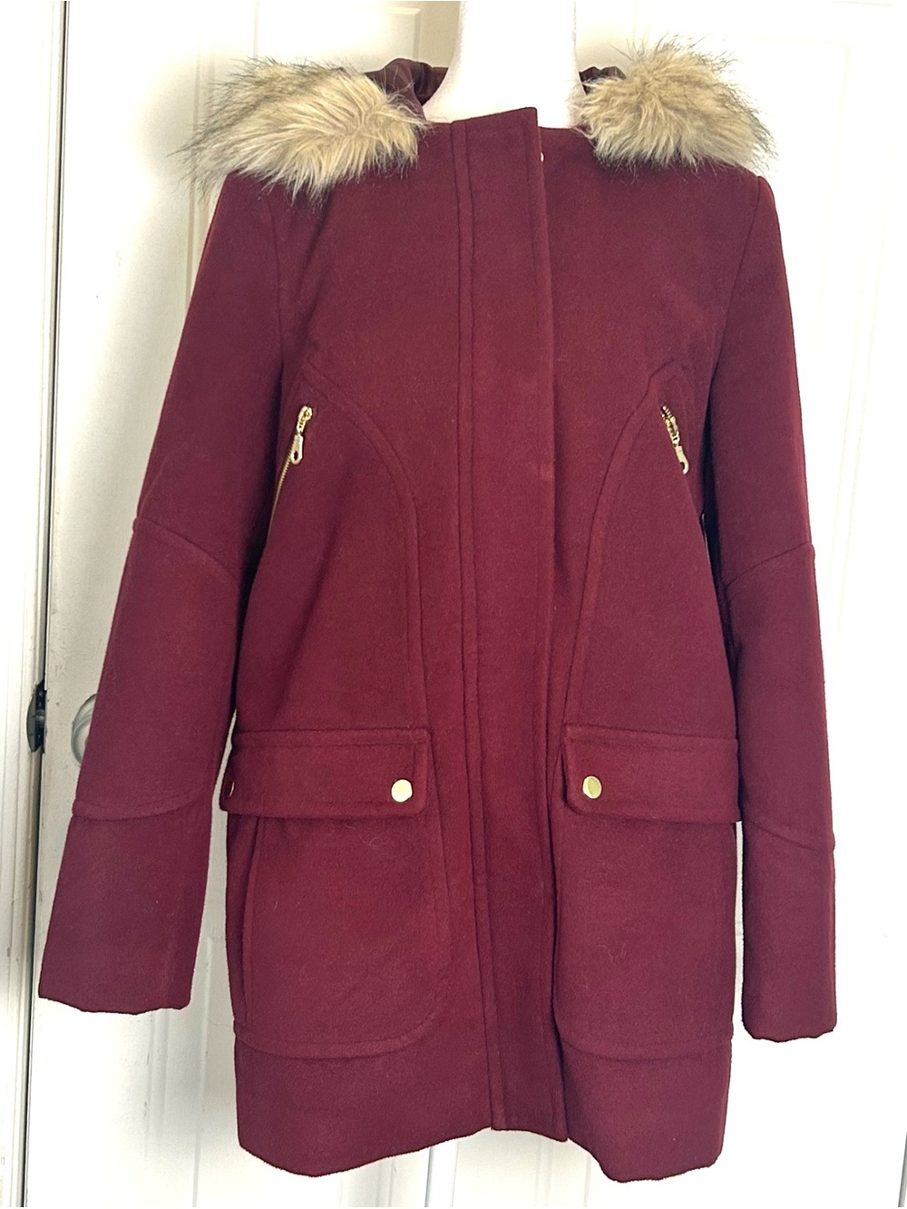 Mackintosh New England Jacket Womens Medium Burgundy Faux Fur Lined Hood